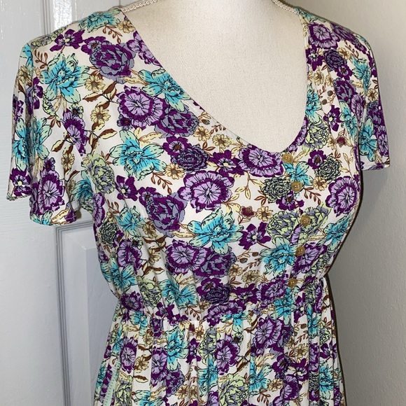 Lauren Taylor Short Sleeve Floral Dress - Picture 3 of 13